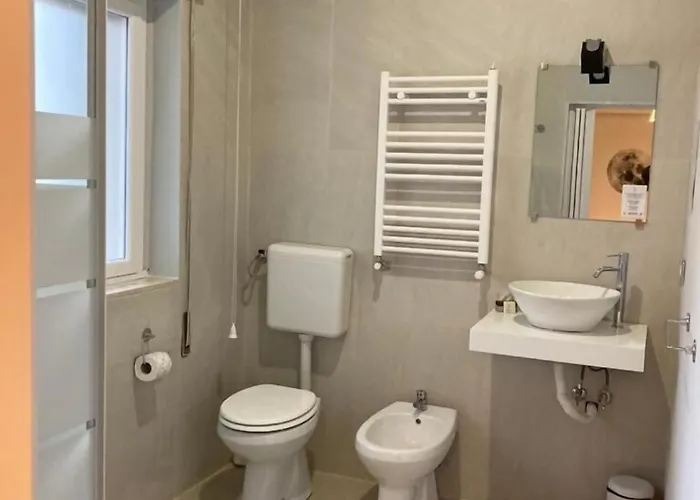 Gatto Bianco Picone 19 Гостевой дом Бари