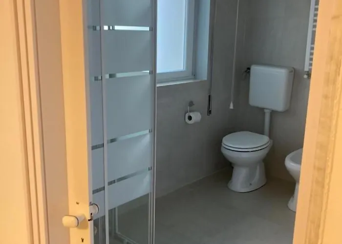 בית הארחה Gatto Bianco Picone 19