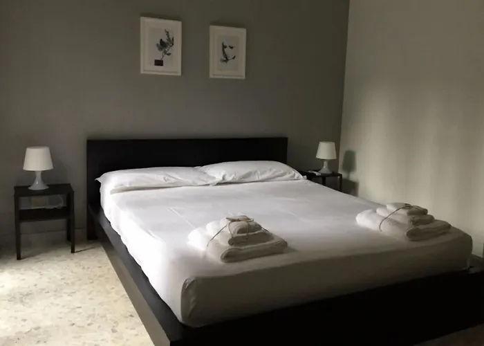 Gatto Bianco Picone 19 3* בארי