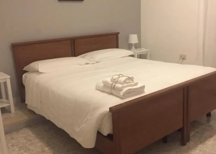 Gatto Bianco Picone 19 בית הארחה בארי