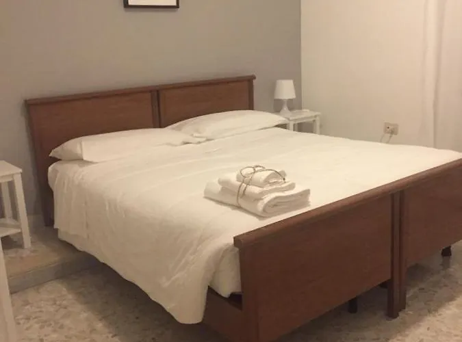 Gatto Bianco Picone 19 3*