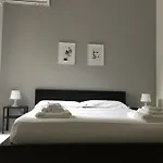 Gatto Bianco Picone 19 게스트하우스 3*