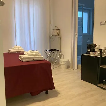 Gatto Bianco Picone 19 Gæstehus